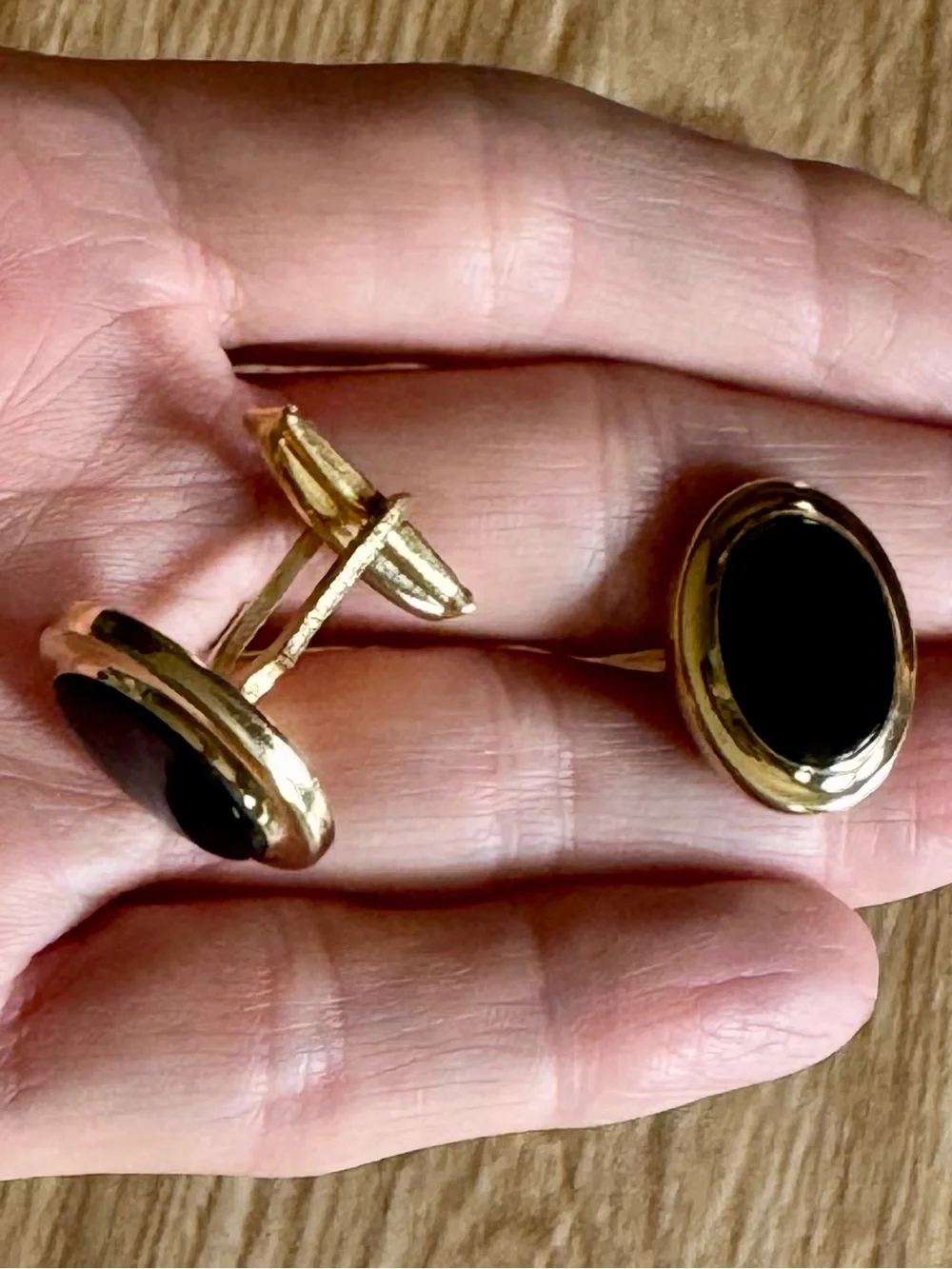Vintage Sarah Coventry Gold Mens Cufflinks Faux Black Onyx Mid Century